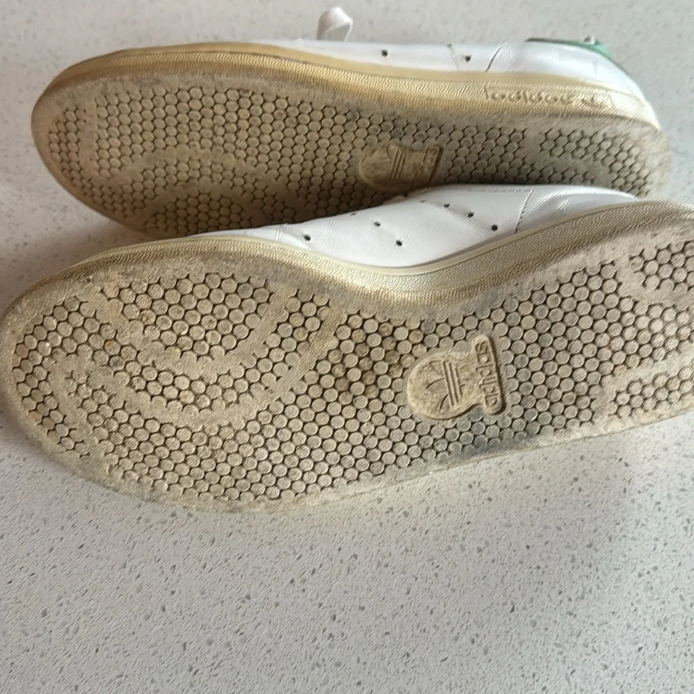 🍍 Stan Smith adidas tennis shoe white and green US size 8.5🍍